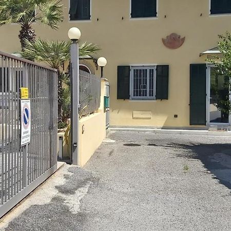 Appartamento La Spiaggia Bordighera Exterior photo